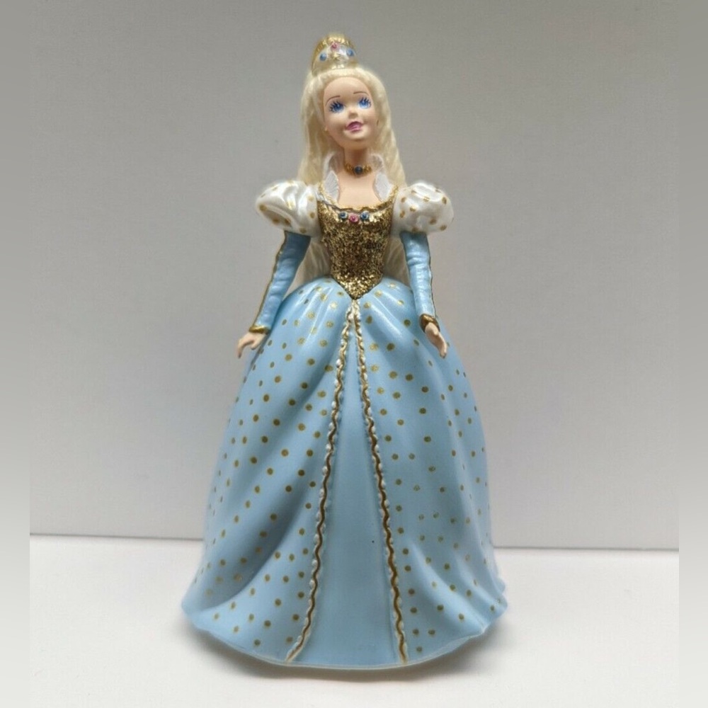 Hallmark Barbie as Cinderella Ornament - Picture 3 of 4
